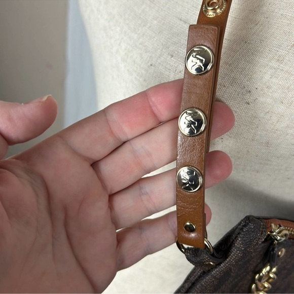 Michael Kors pull chain belt bag - Picture 6 of 9